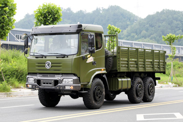 升级款东风六驱EQ2102载货车_第三代3.6吨级平头货车_6×6越野专用卡车厂家
